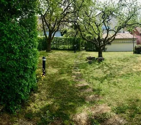 Daire Ferienzimmer In Allensbach